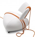 Stylish leather armchair by Leolux