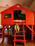 kids treehouse