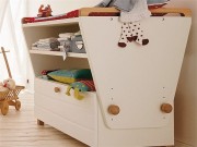 _huelsta-moebel-hulsta-furniture-OVIELLA-Wickelkommode-changing_unit-Lack_polar_weiss-Eiche_sand-polar_white_lacquer-oak_sand
