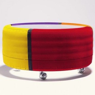Amazing Tire table from tavomatico