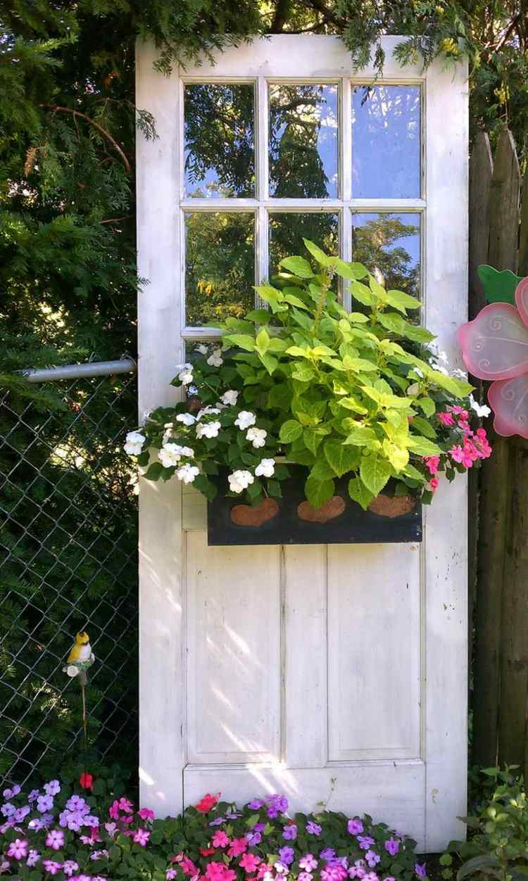 Cheap garden decoration in 28 objects of style Shabby Chic or rustic