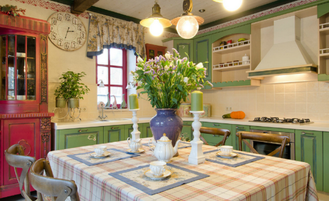 small kitchen in the style of Provence27