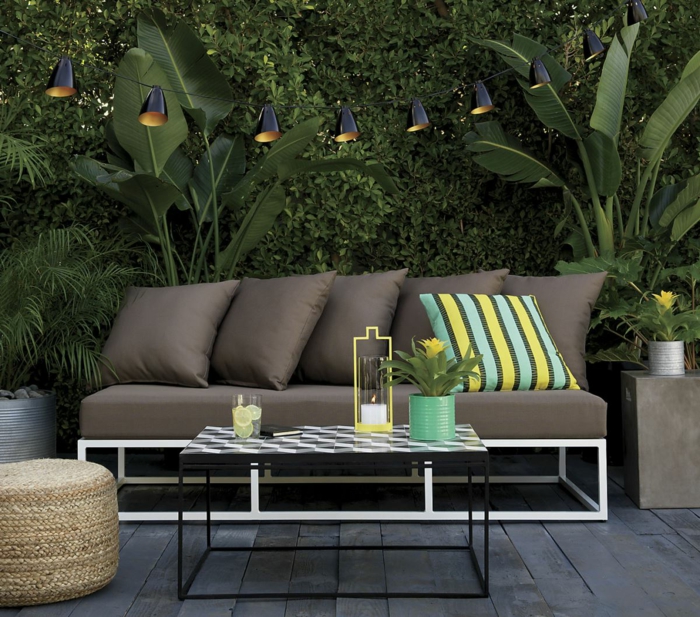 Garden Seating Area Ideas On How To Make An Outdoor Living Room