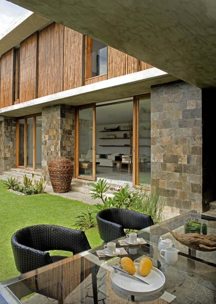 Rustic houses33