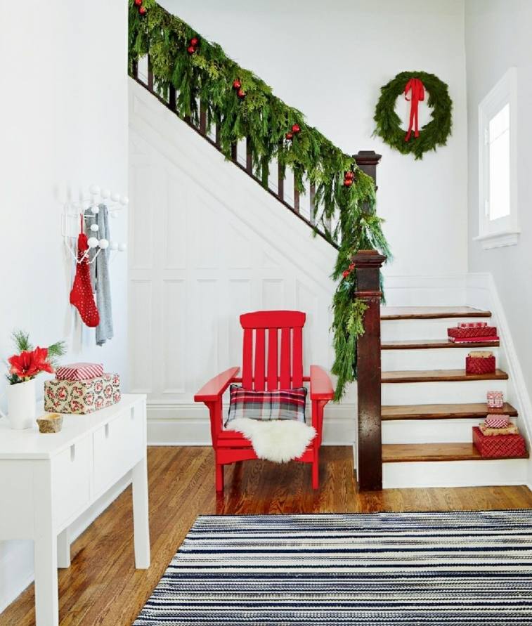 Christmas house entrance decoration for a festive home | My desired home