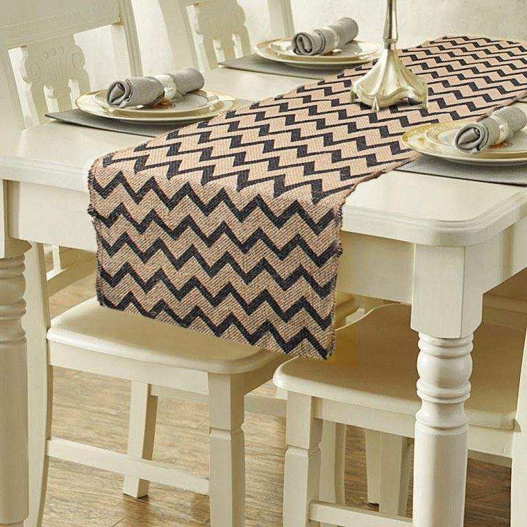  Table Runner Ideas for Large Space