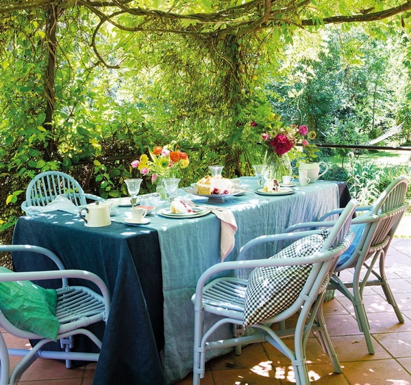 Ideas for decorating outdoor tables | My desired home