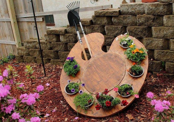 Original DIY Planters Ideas for Backyards