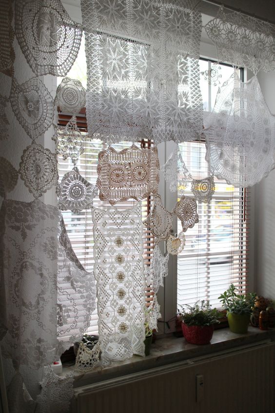Old things in a new way: modern decor with lace