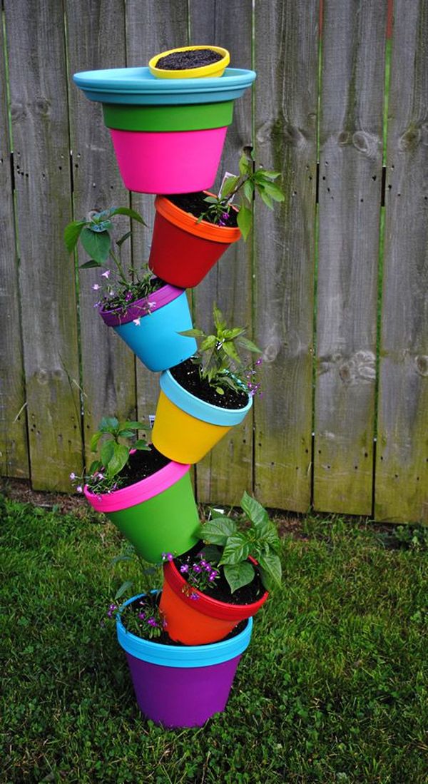 Highlight garden with these DIY ideas of colorful pot arrangements