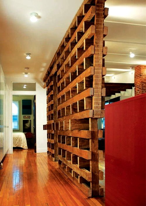 Wonderful and cheap DIY ideas to divide with pallets