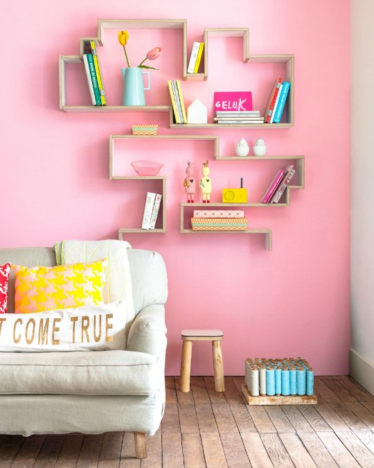 A pink wall in the living room – 15 Photos of how to decorate living rooms in pink
