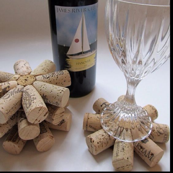 Cool DIY wine cork crafts and decorations