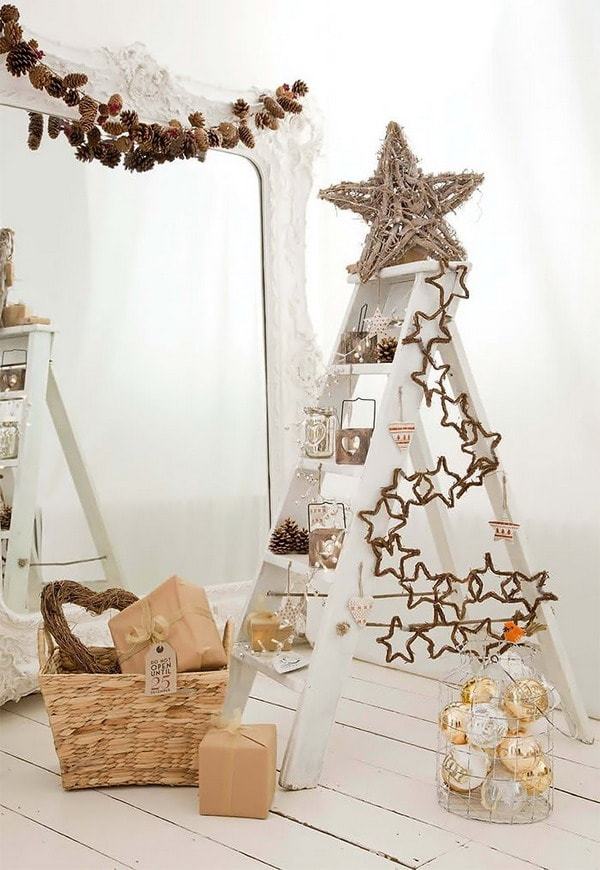 Cool and trendy DIY ideas to decorate Christmas with ladders