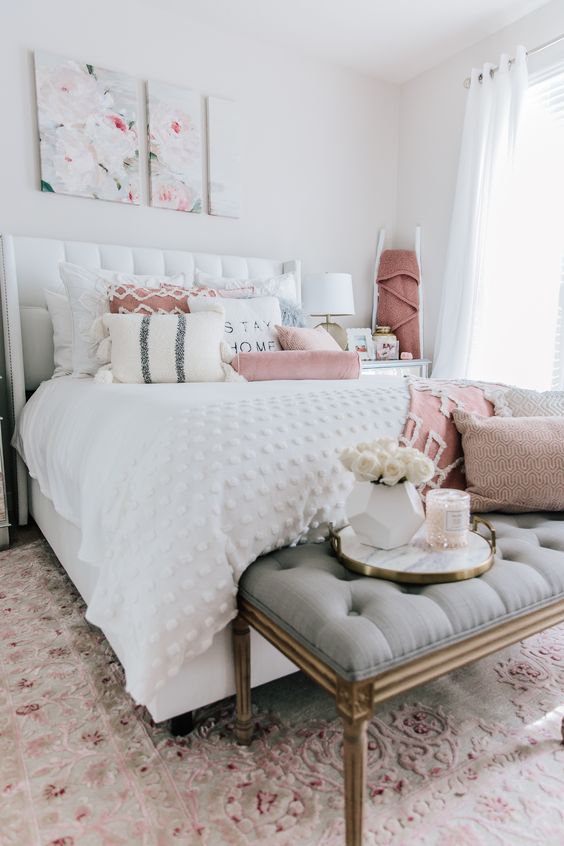 Feminine bedroom ideas for more peace and romance in the room | My desired home
