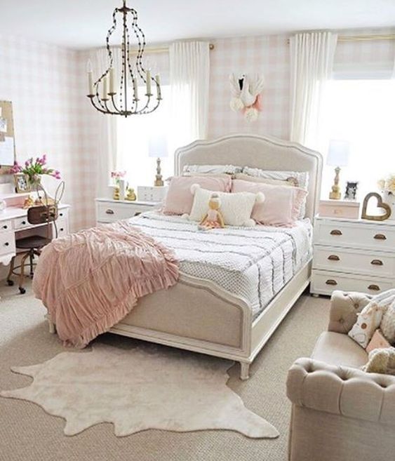 Feminine bedroom ideas for more peace and romance in the room | My ...