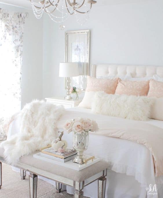 Feminine bedroom ideas for more peace and romance in the room | My ...