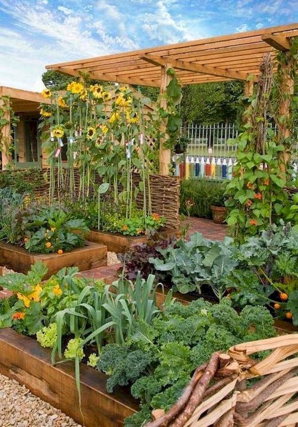 45 Affordable DIY Design Ideas For A Vegetable Garden | My Desired Home