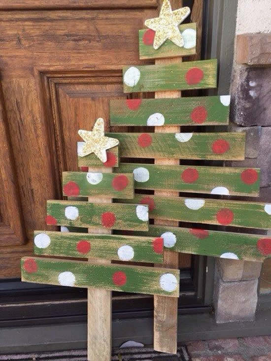 Wonderful DIY Christmas Trees From Pallets | My Desired Home