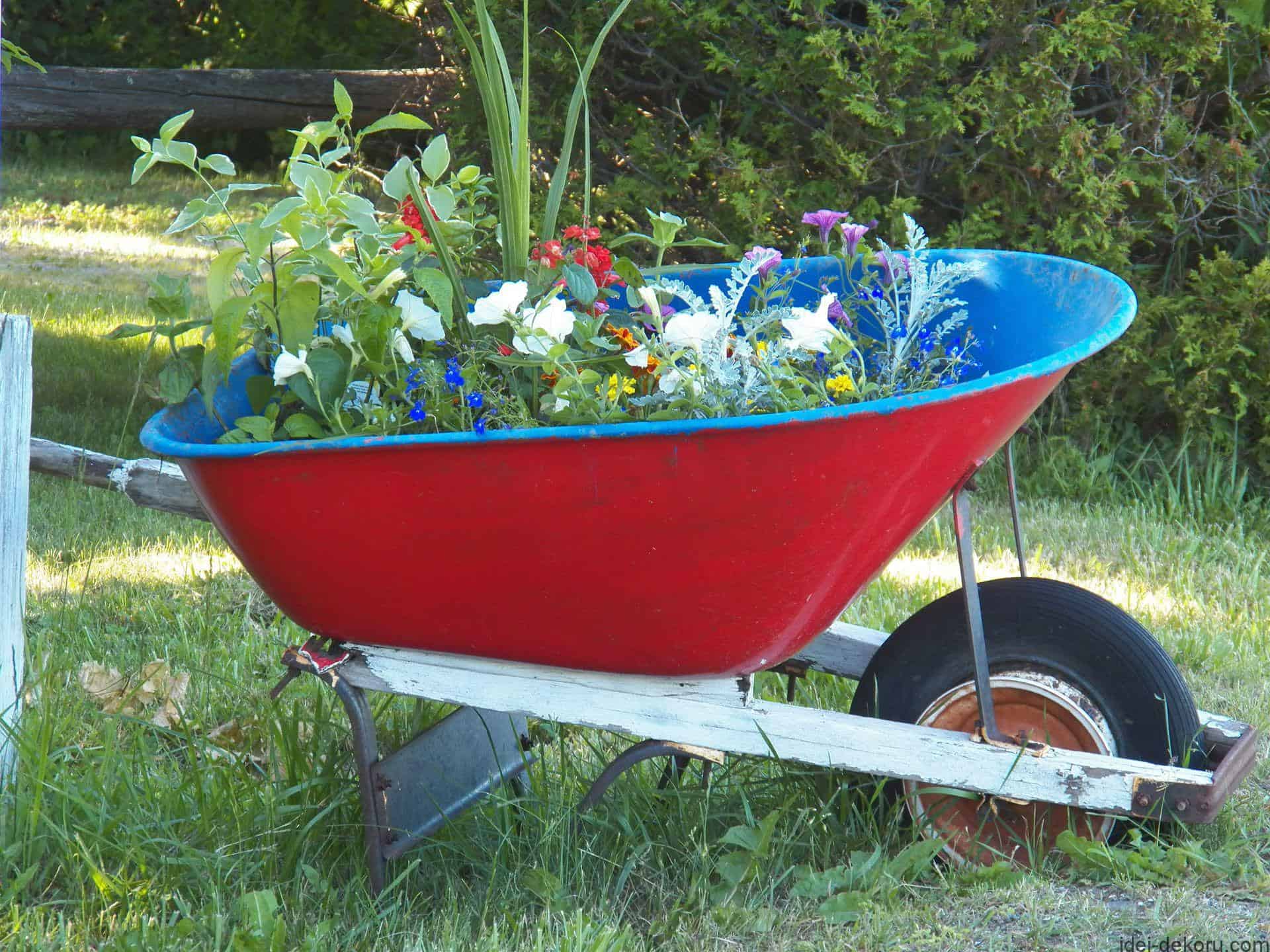 49 Super DIY low budget ideas for decorating your yard and garden