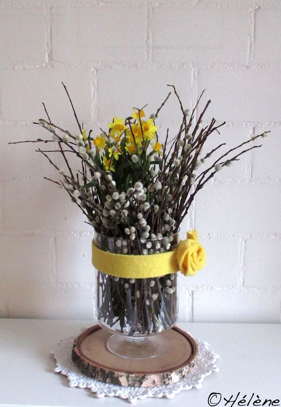 25 Amazing DIY spring ideas with glass jars and vases | My desired home