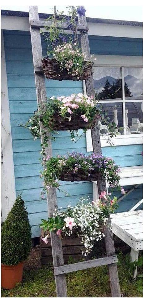Spring Ladder Decoration 22 Amazing spring decoration ideas with an old ladder | My desired home