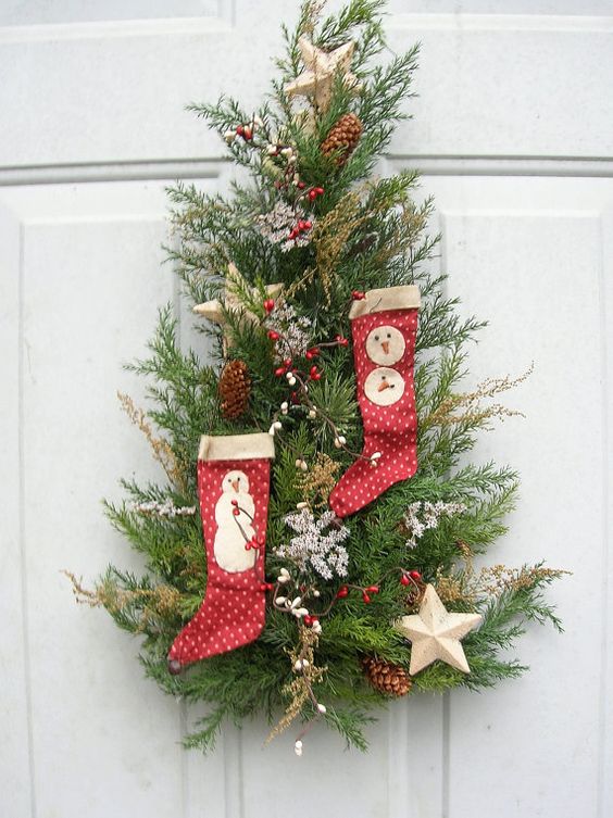 20 Great Natural DIY Ideas to Beautify Your front Door for Christmas ...