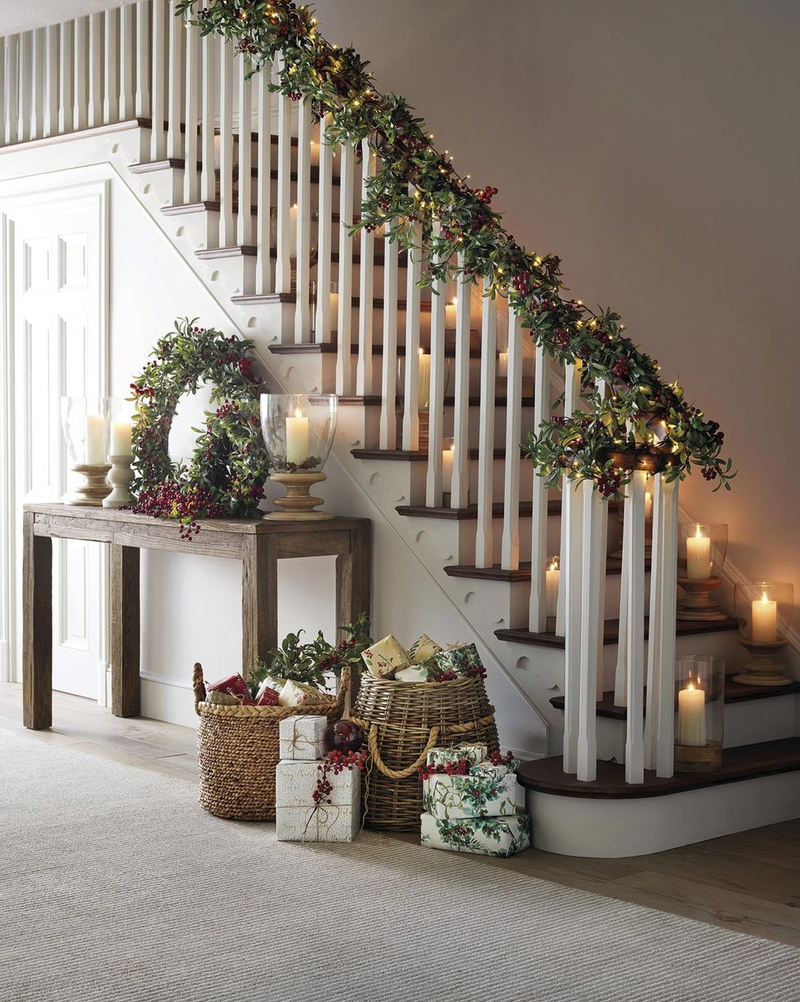 54 Beautiful Christmas Garland Ideas to Make Your Home Sparkle and