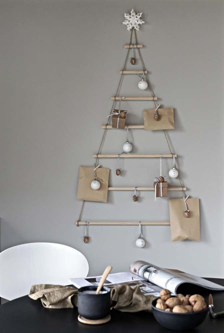 Hanging Ideas for Christmas Decorations: 62 Beautiful Inspirations