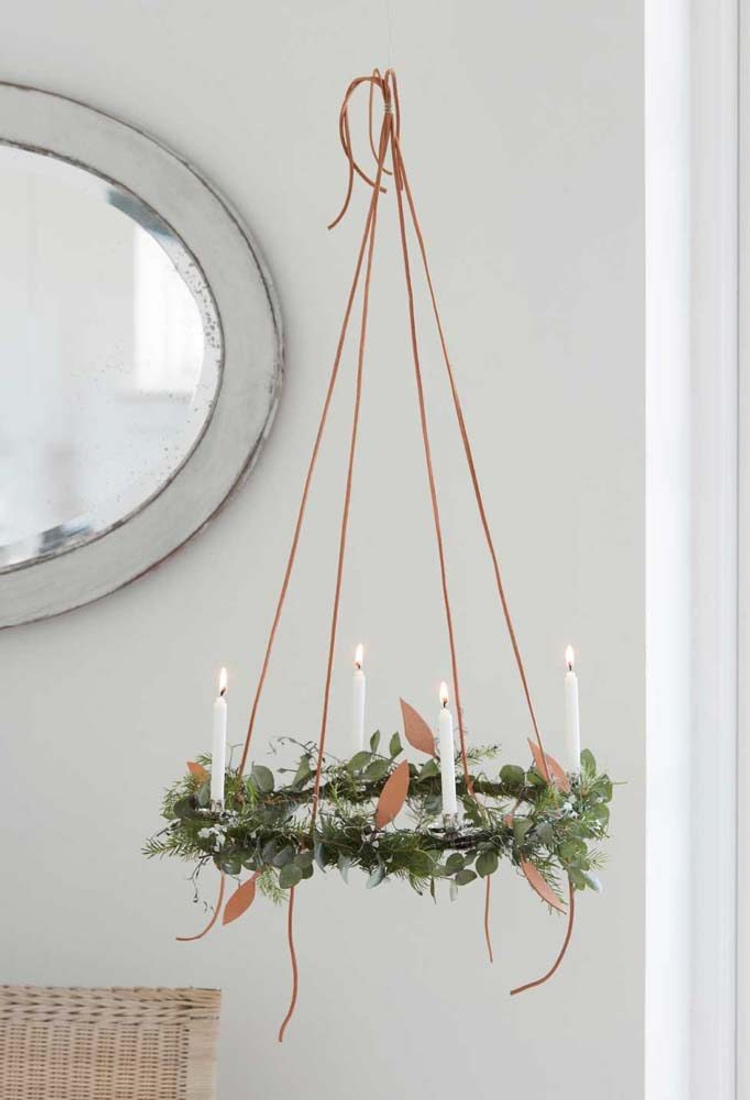 Hanging Ideas for Christmas Decorations: 62 Beautiful Inspirations