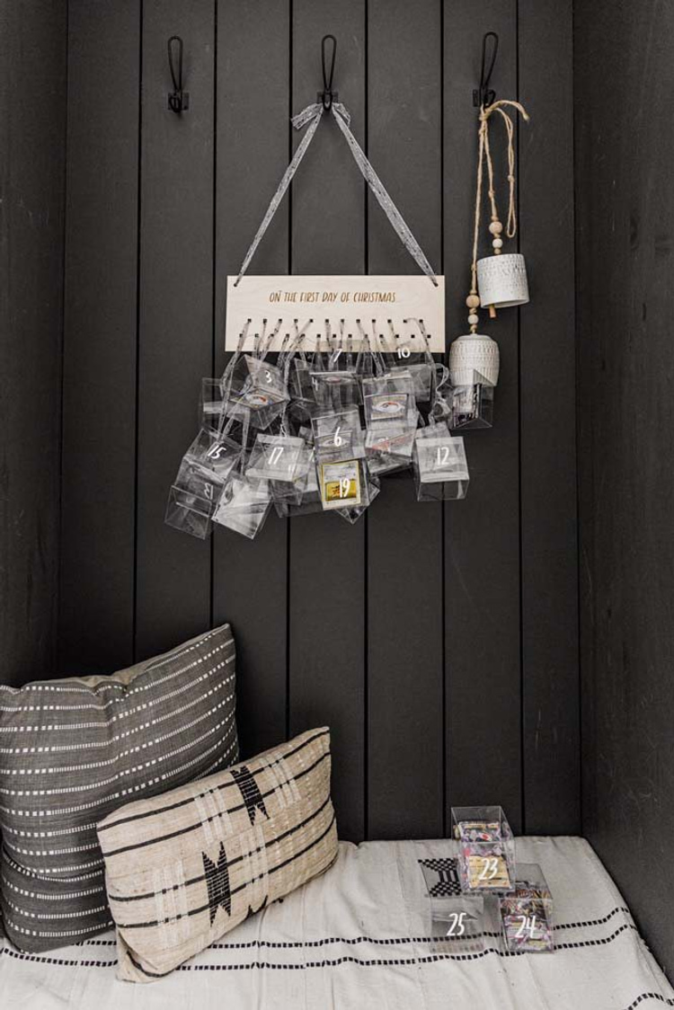Hanging Ideas for Christmas Decorations: 62 Beautiful Inspirations | My ...