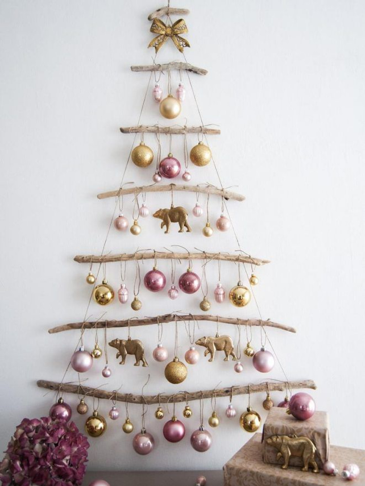 Hanging Ideas for Christmas Decorations: 62 Beautiful Inspirations