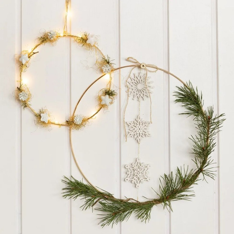 Hanging Ideas for Christmas Decorations: 62 Beautiful Inspirations