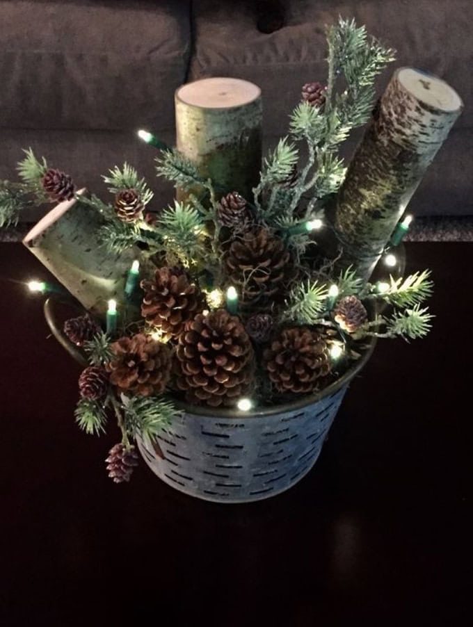 Discover New Ways to Decorate for a Unique Christmas Table: Beyond the Tablecloth